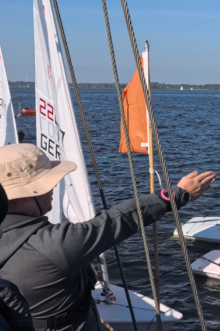 Werbebild für Wettfahrtleiter Aus- und Fortbildung.png